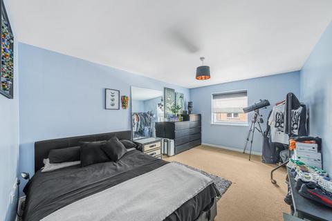 2 bedroom flat for sale, Swindon,  Wiltshire,  SN1