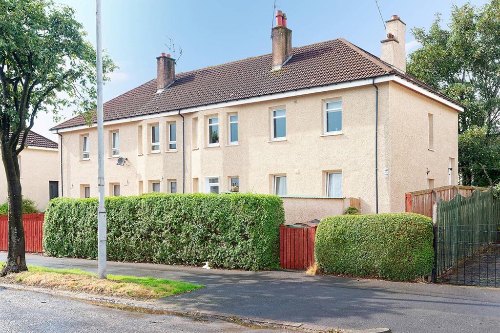 145 Netherhill Road, Paisley, PA3 4SD 3 bed flat £94,999