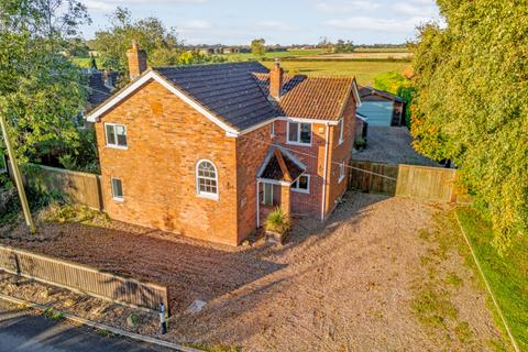 4 bedroom detached house for sale, Halton Fenside, Halton Holegate, Spilsby, PE23