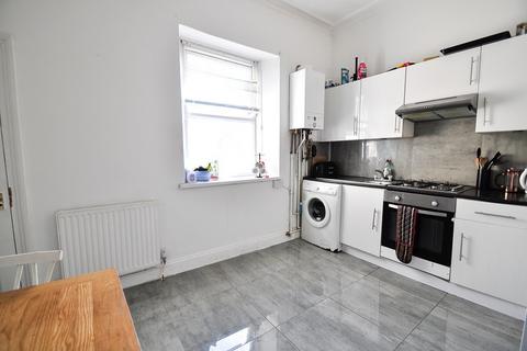 2 bedroom apartment for sale, Stow Hill, Newport