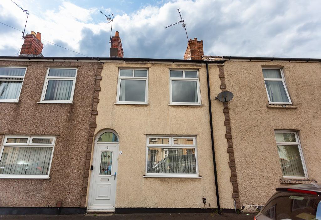 Albert Avenue, Newport 2 bed terraced house for sale £131,995