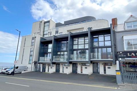 2 bedroom apartment for sale, Empire Court, Whitley Bay, NE26