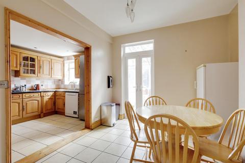 3 bedroom terraced house for sale, Sutton Road, Rochford, SS4