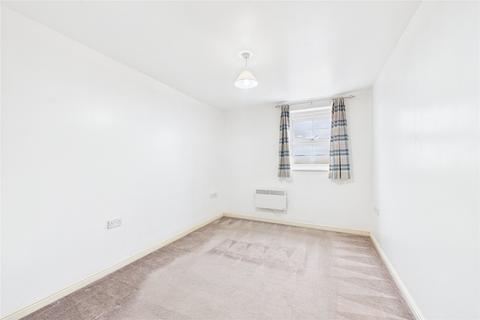 2 bedroom apartment to rent, Holyhead Mews, Slough, Berkshire, SL1