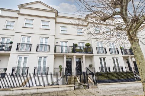 5 bedroom terraced house to rent, St. Peters Square, Ravenscourt Park, London, W6