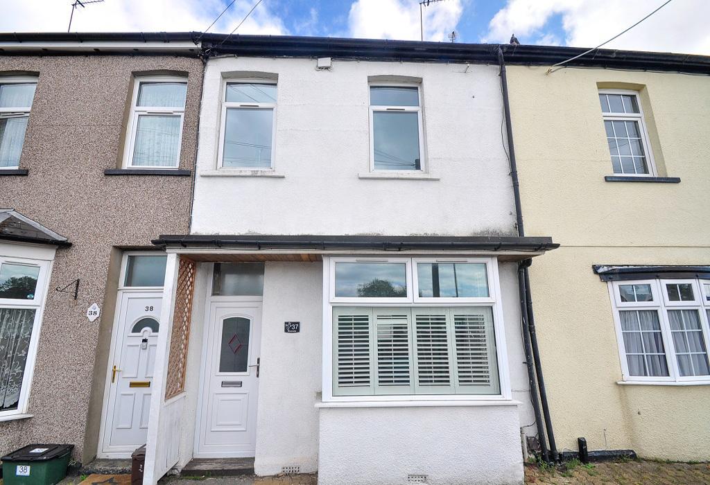 Riverside, Newport 2 bed terraced house for sale £140,000