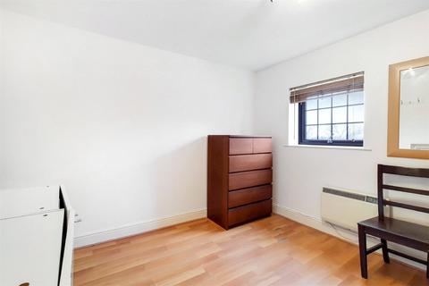 48 Comer Crescent, Southall, UB2 4XD