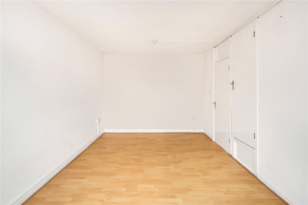 Reception/Bedroom
