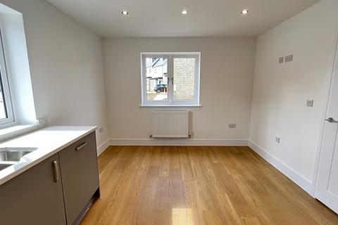 4 bedroom end of terrace house to rent, Ferrum Gardens, Westbury