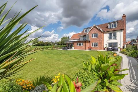 5 bedroom detached house for sale, Pulham Market