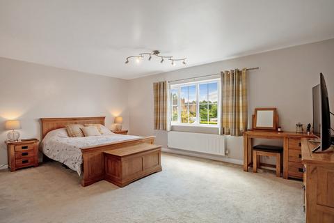 7 Edwin Close, Cawston, Rugby, CV22 7FA