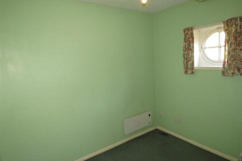 2 bedroom house to rent, Pitsmoor Road, Sheffield, South Yorkshire, UK, S3