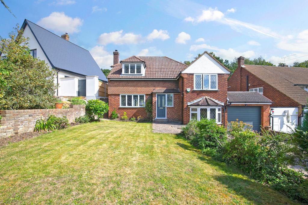 Goldings Road, Loughton 4 bed detached house for sale £975,000