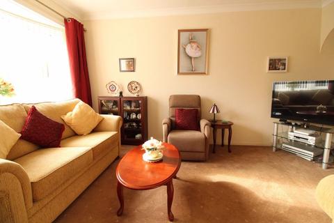 5 Croft Crescent, Walsall, WS8 7DN