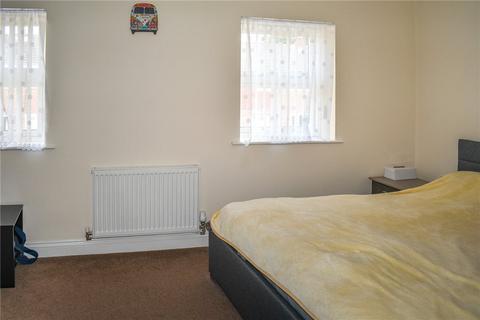2 bedroom terraced house for sale - Littlelands, Bingley, West Yorkshire