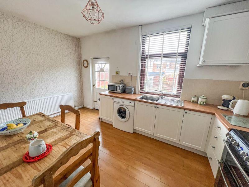 Kitchen diner
