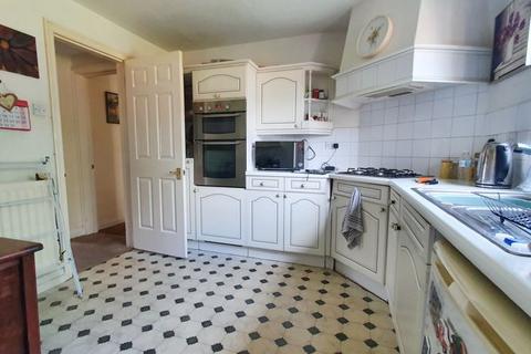 1 Chaceley Close, Abbeymead, Gloucester, GL4 4XP