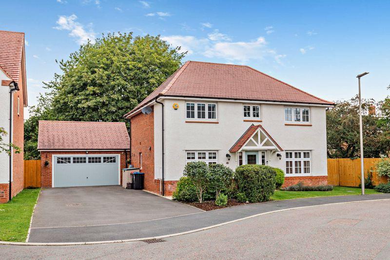 Kings Meadow, Farndon CH3 4 bed detached house for sale £525,000