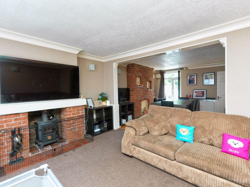 Chapel Street, Dawley 3 bed semidetached house £249,950