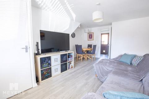 4 Bloomfield Place, Bournemouth, BH9 1UB