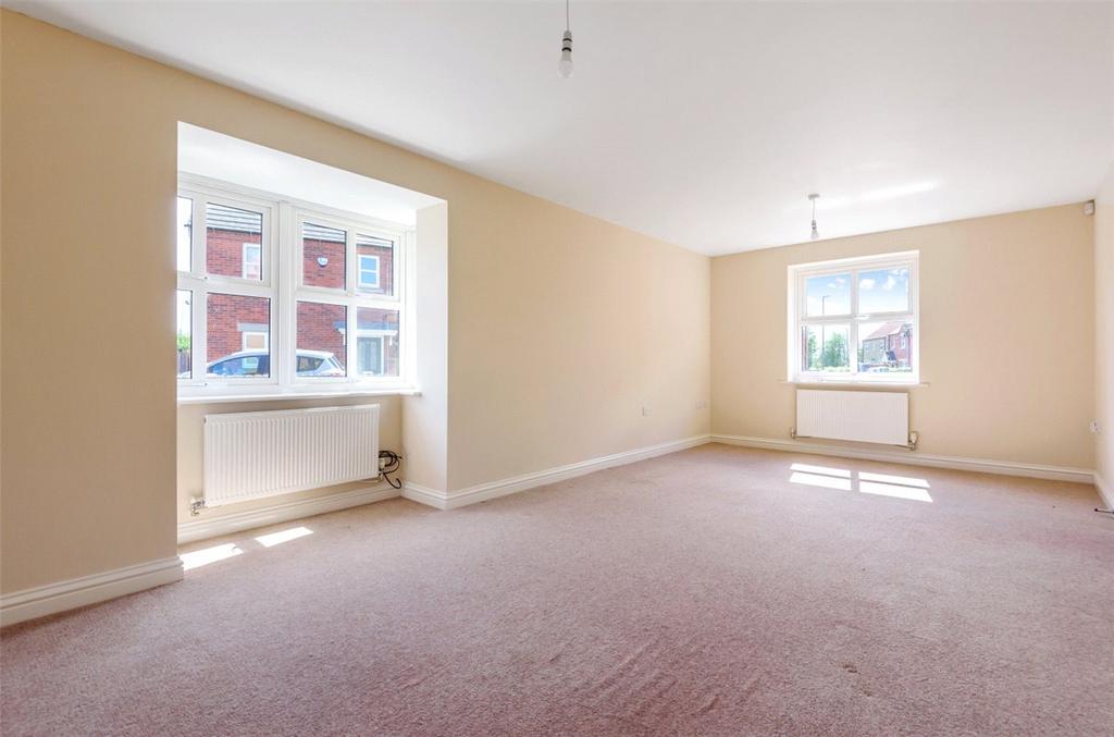 Thurgaton Way, Newton, Alfreton, Derbyshire, DE55 4 bed detached house