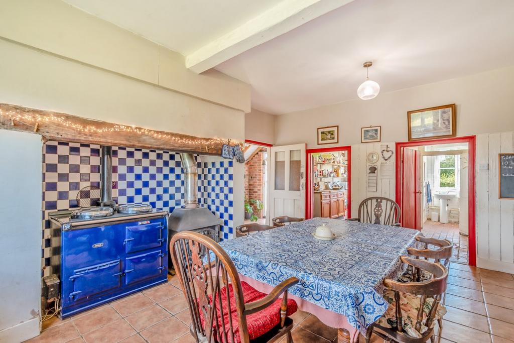 Kitchen/Breakfast Rm
