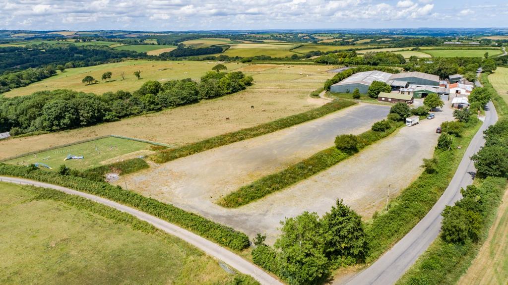 Car &amp; Lorry Park