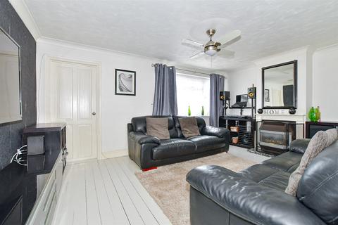 4 bedroom end of terrace house for sale - Apple Close, Snodland, Kent