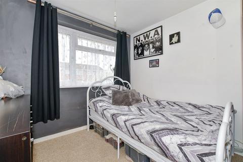 40 Apple Close, Snodland, ME6 5JP