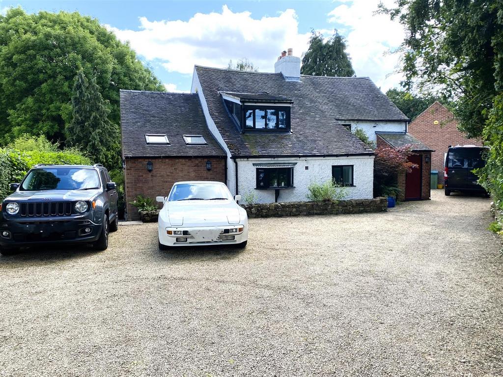 Dumbles Lane, Denby Village Ripley DE5 3 bed cottage for sale £850,000