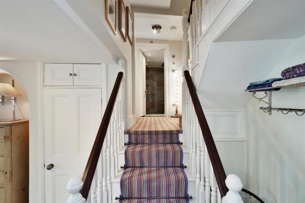 Clywyn 22 Barton Road - 009.jpg