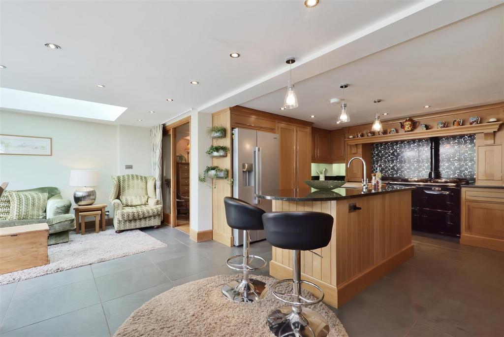 Clywyn 22 Barton Road - 016.jpg