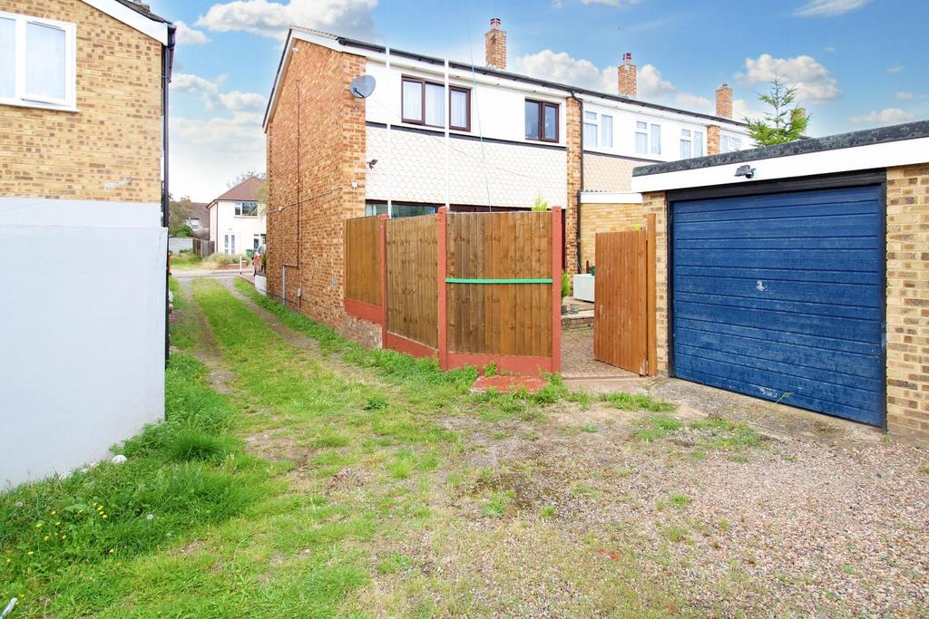 Rear Access &amp; Garage