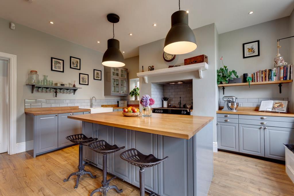 Breakfast Kitchen