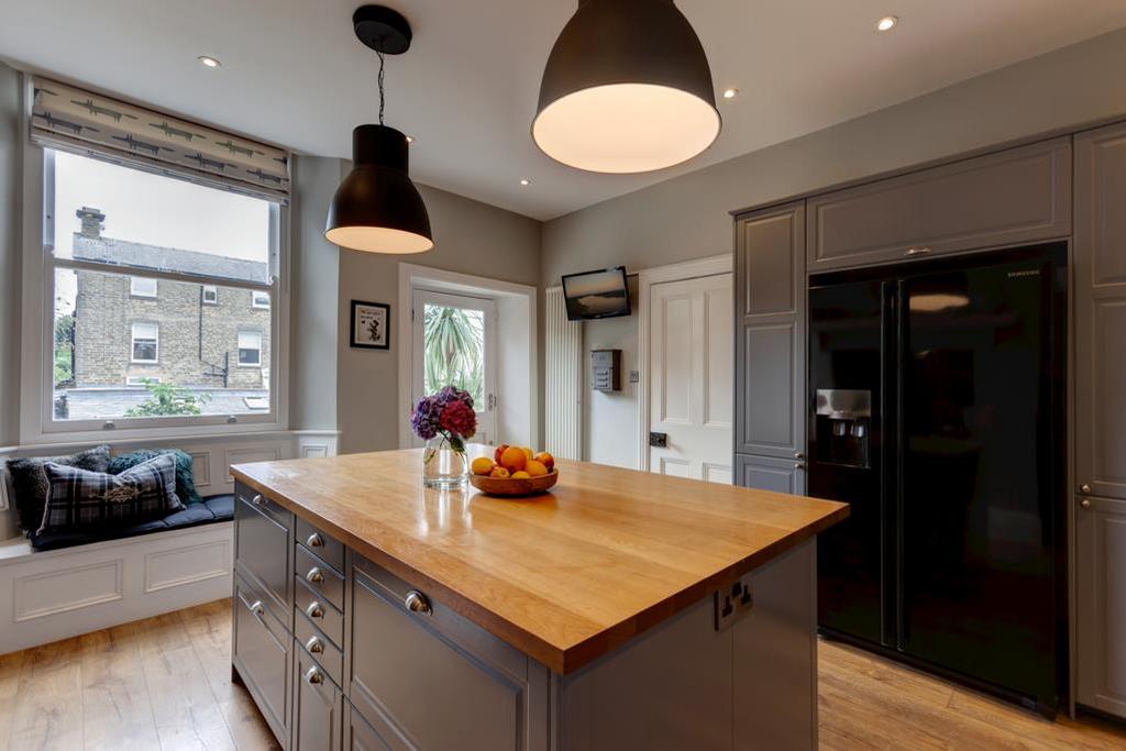 Breakfast Kitchen