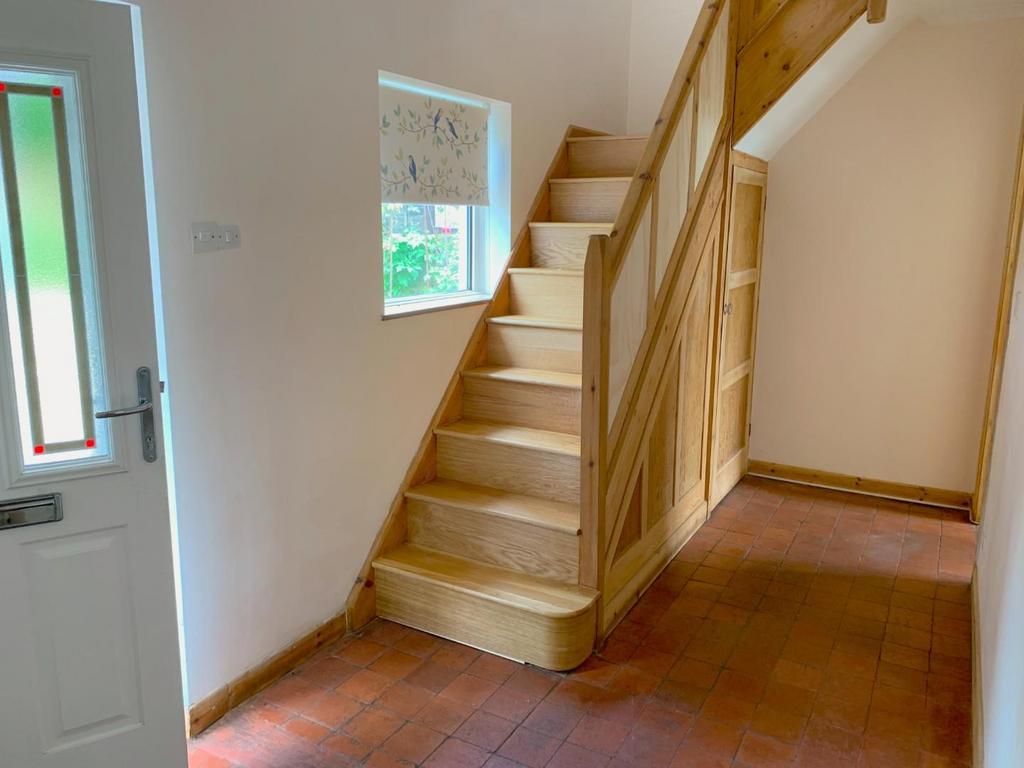Tor View Avenue, Glastonbury 3 bed detached house £1,400 pcm (£323 pw)