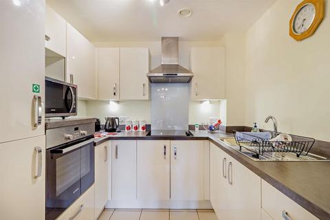 1 bedroom apartment for sale - Riverside Court, Abergavenny, Monmouthshire