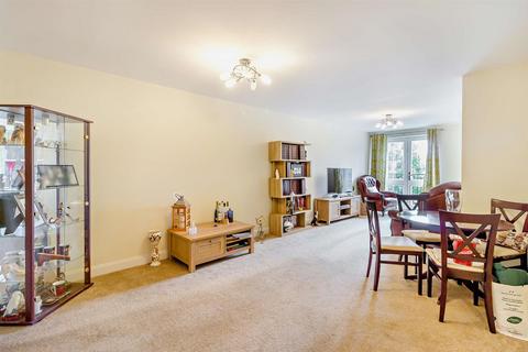 1 bedroom apartment for sale - Riverside Court, Abergavenny, Monmouthshire