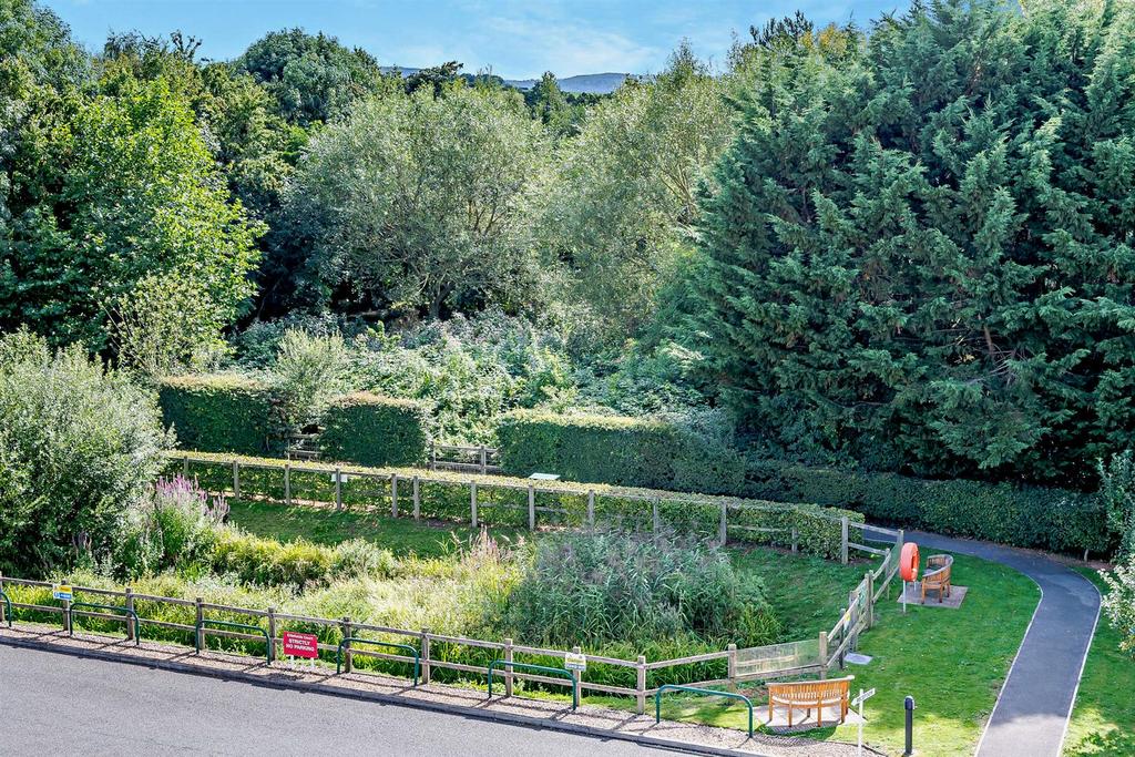 Communal Gardens