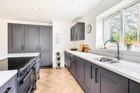 11 Marklands Chase, Astley, Manchester, M29 7TN