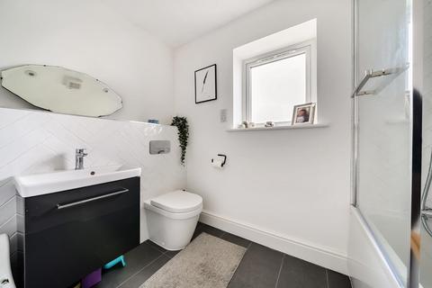 11 Marklands Chase, Astley, Manchester, M29 7TN