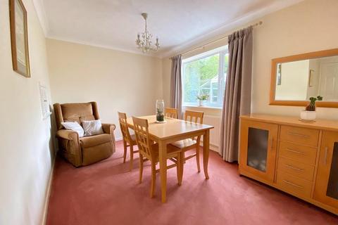 6 Harpswell Close, Allestree, Derby, DE22 2XX