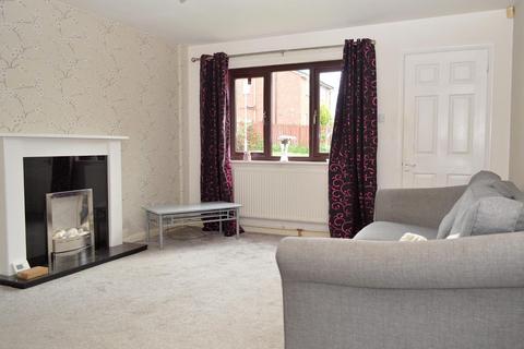 17 Bottomfield Close, Oldham, OL1 4AT