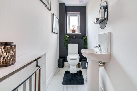 33 Stanley Road, Worsley, Manchester, M28 3DT