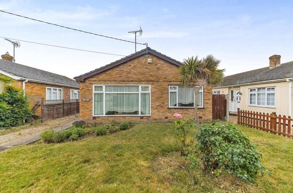 Brabant Road, North Fambridge, Chelmsford 1 bed bungalow for sale £