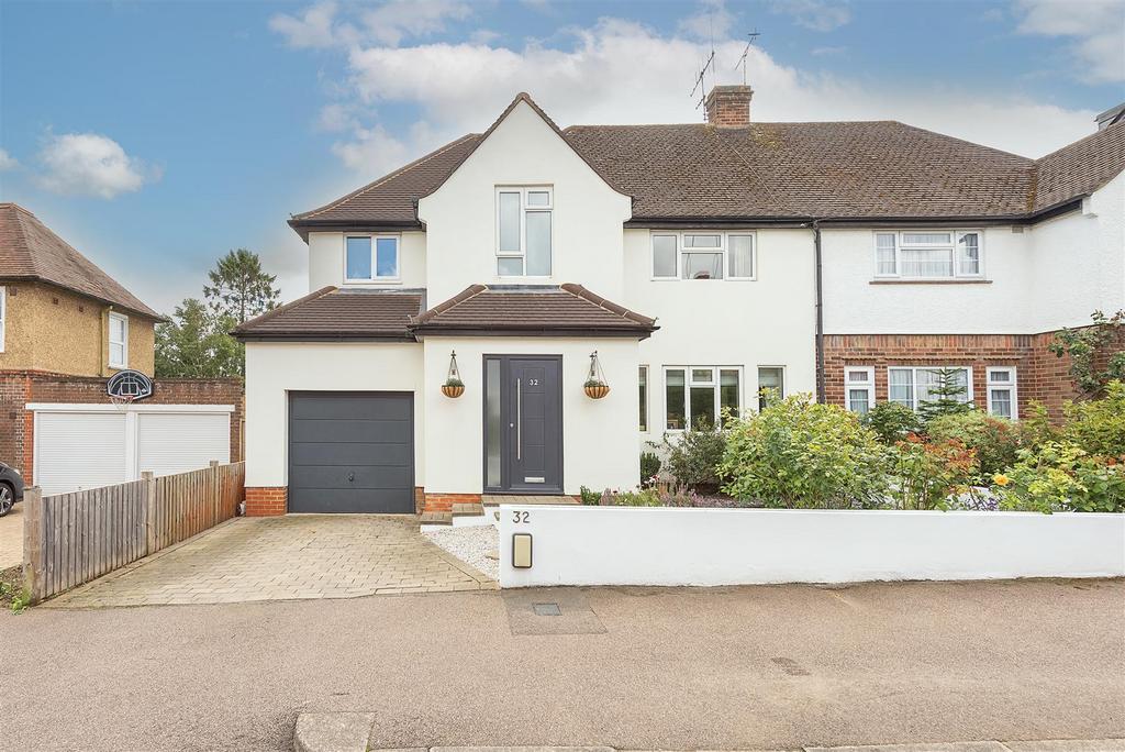 Lea Road, Harpenden 5 bed semidetached house for sale £1,450,000