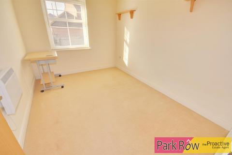 2 bedroom apartment for sale, Conisborough Way, Hemsworth, Pontefract