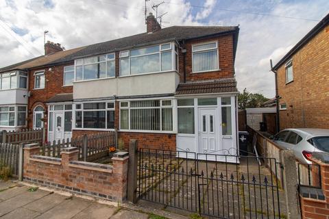 3 bedroom semi-detached house for sale - Shropshire Road, Leicester, LE2