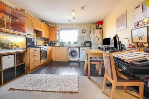 2 bedroom flat for sale - Prince Rupert Drive, Aylesbury