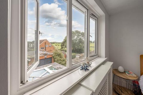 1 Elderberry Close, Norton, Stourbridge, DY8 3JN